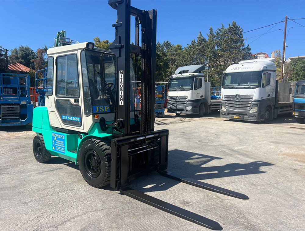 MITSUBISHI FD45K MITSUBISHI FD45K . <p style="text-align: justify;">Ύψος εργασίας: 4,5 μέτρα | Ανυψωτική ικανότητα: 5000 κιλά | Κίνηση: Diesel</p> <p style="text-align: justify;">Το μηχάνημα ενοικιάζεται με ημερήσια χρέωση.</p>